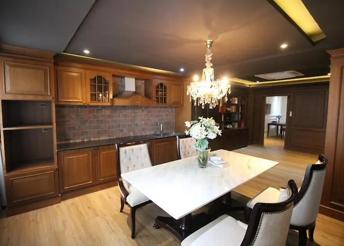 Sasha House Bangkok