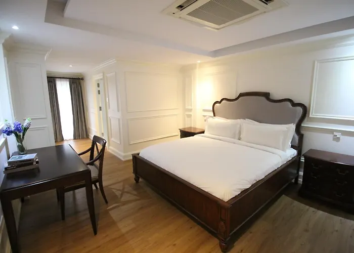 Sasha House 3*