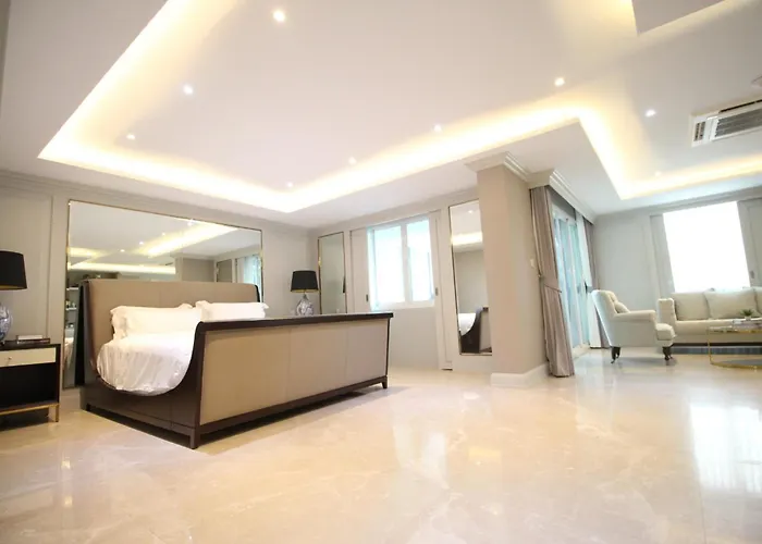 Sasha House Aparthotel Bangkok