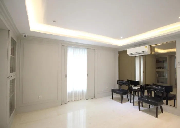 Sasha House 3*