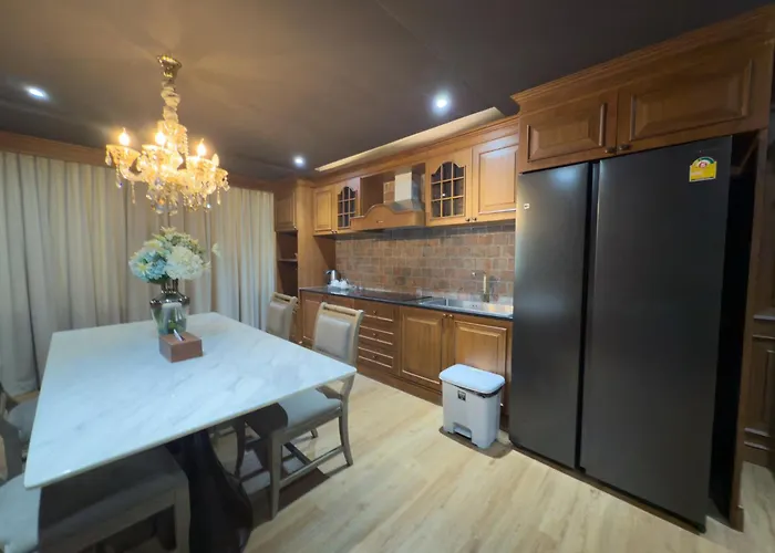 Sasha House Bangkok